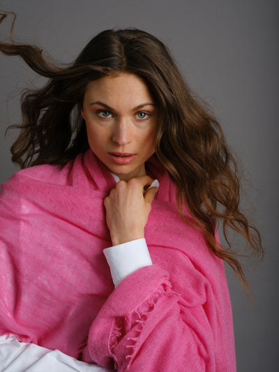 Cashmere Scarf Shocking Pink
